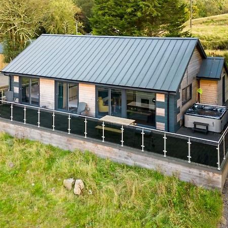 New Build Lodge With Stunning Views Of Loch Awe Hayfield  Buitenkant foto