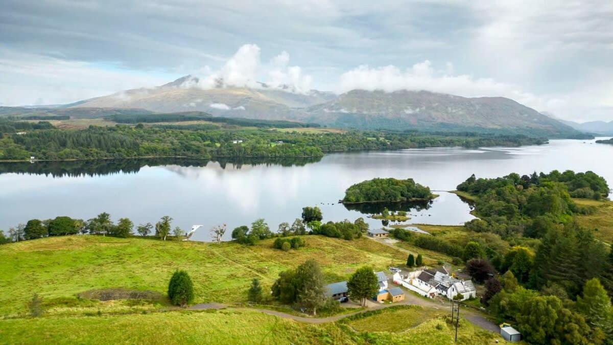 New Build Lodge With Stunning Views Of Loch Awe Hayfield  Buitenkant foto
