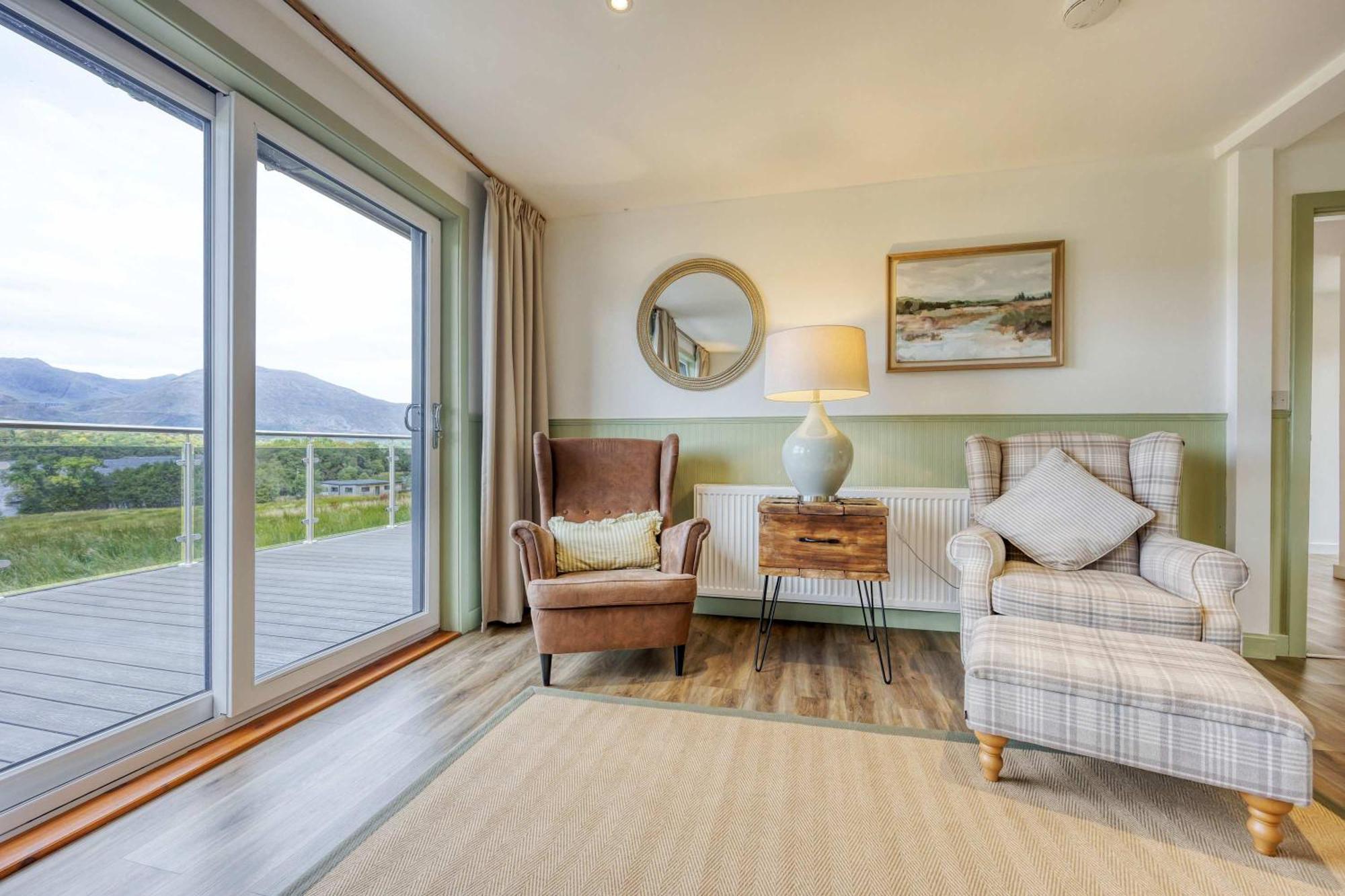 New Build Lodge With Stunning Views Of Loch Awe Hayfield  Buitenkant foto
