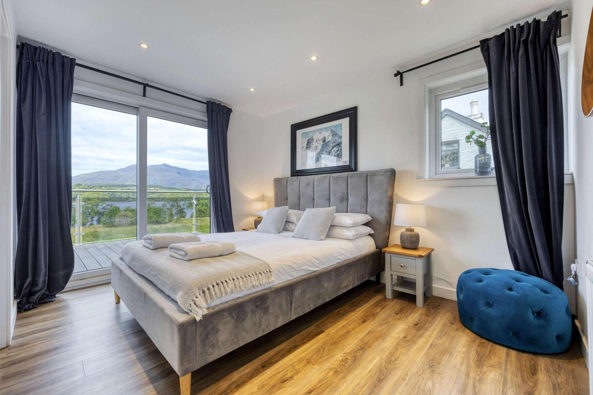 New Build Lodge With Stunning Views Of Loch Awe Hayfield  Buitenkant foto